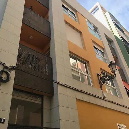 Designer's Flat - 3 Bdrm - Wifi - Location Apartament Alicante