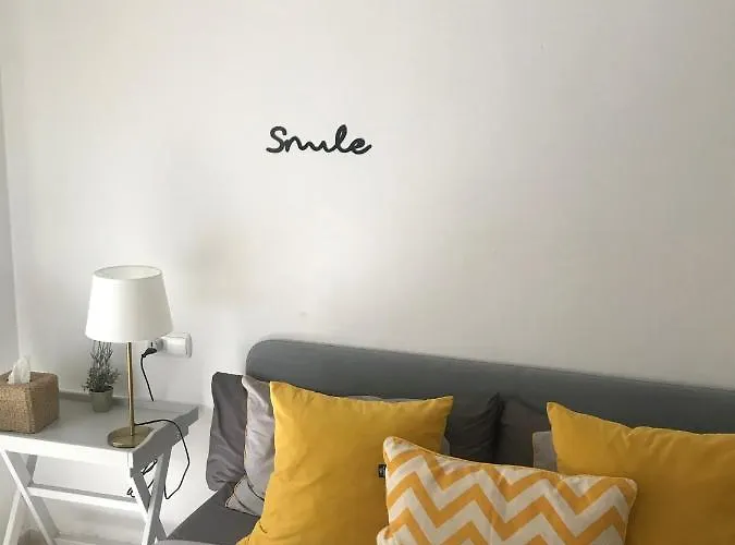 Апартаменты Designer's Flat - 3 Bdrm - Wifi - Location Аликанте