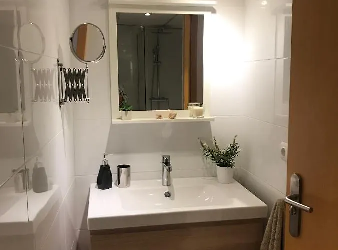 公寓 Designer's Flat - 3 Bdrm - Wifi - Location 阿利坎特